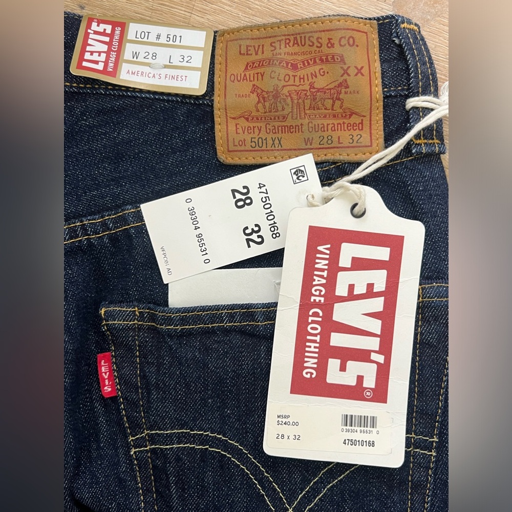 Levi's Vintage Clothing
1947 501 ORIGINAL FIT SELVEDGE JEANS Reproduction 28x32 - Picture 5 of 16